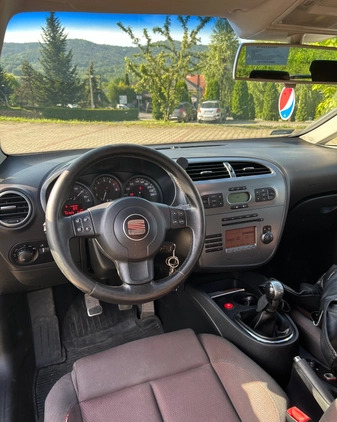 Seat Leon cena 12300 przebieg: 330000, rok produkcji 2006 z Myślenice małe 79